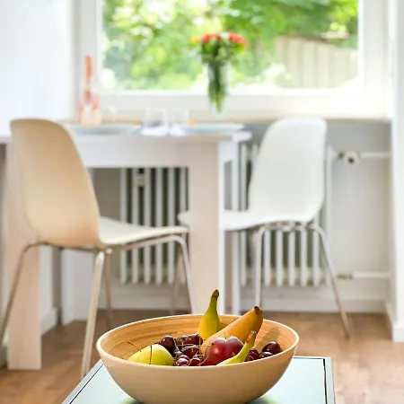 Апартаменты Gemuetliches Mit Terrasse In Ruhiger Lage Кемптен