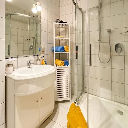 Gemuetliches Mit Terrasse In Ruhiger Lage Апартаменты Кемптен