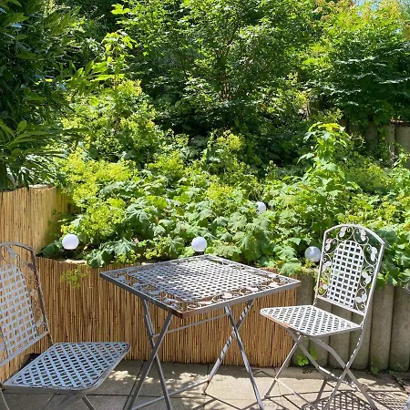 Apartament Gemuetliches Mit Terrasse In Ruhiger Lage
